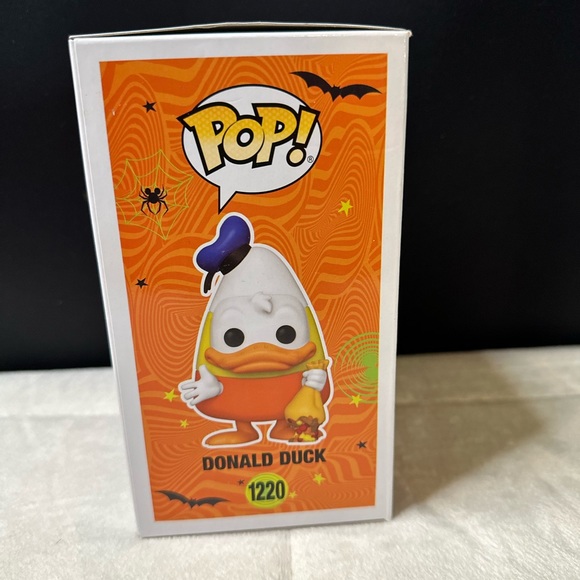 New Funko Pop! Vinyl: Disney - Donald Duck Trick Or Treat #1220 - Picture 5 of 11